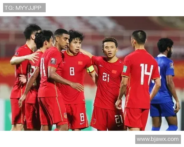 世预赛中国队迎战阿联酋队全力争胜展现足球实力与团队精神